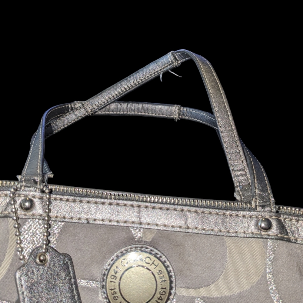 Purse COACH Signature GRAY Stripe Tote  Shoulder handbag. - Picture 4 of 8